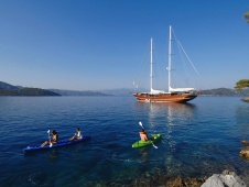 Kayak verso il gulet